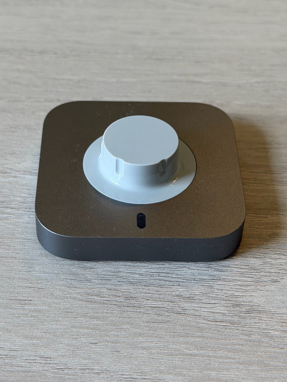 Oura Smart Ring 4 in Gold - Size 9 - Picture 6 of 9
